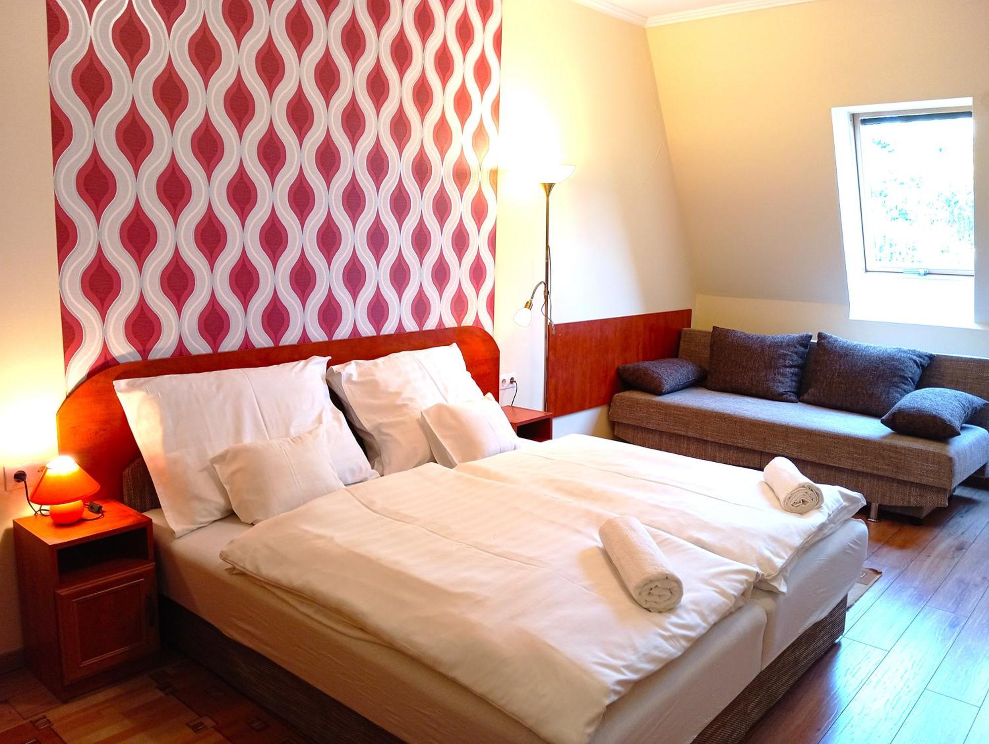 Patak-Party Apartmanok Bogács Esterno foto